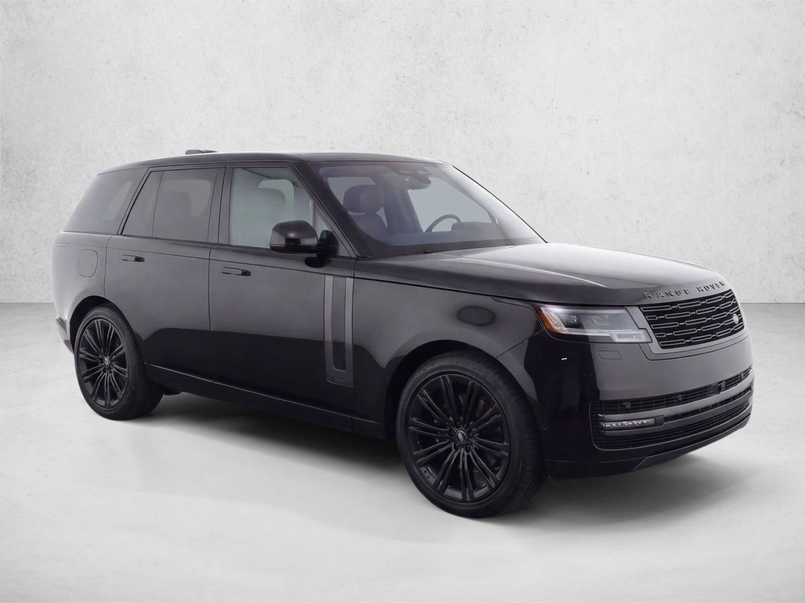 2025 Land Rover Range Rover P400 SE SWB