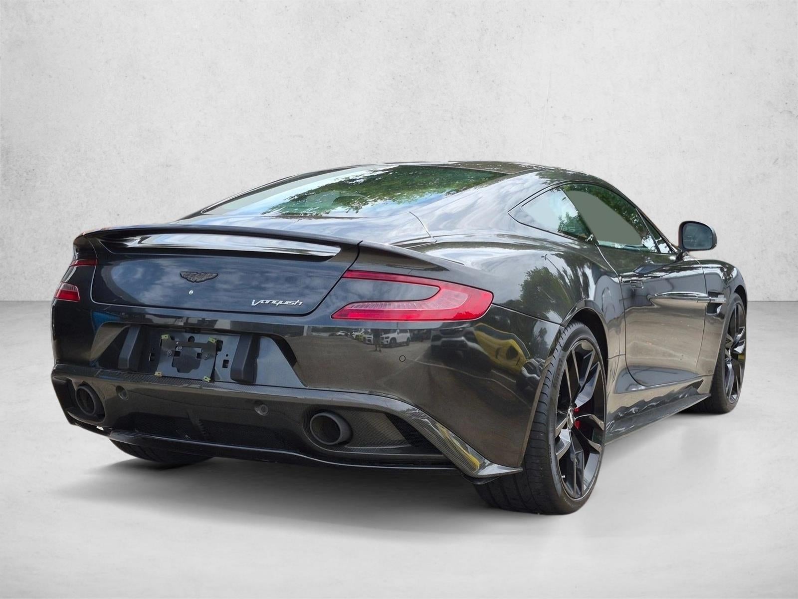 2015 Aston Martin Vanquish 2dr Cpe