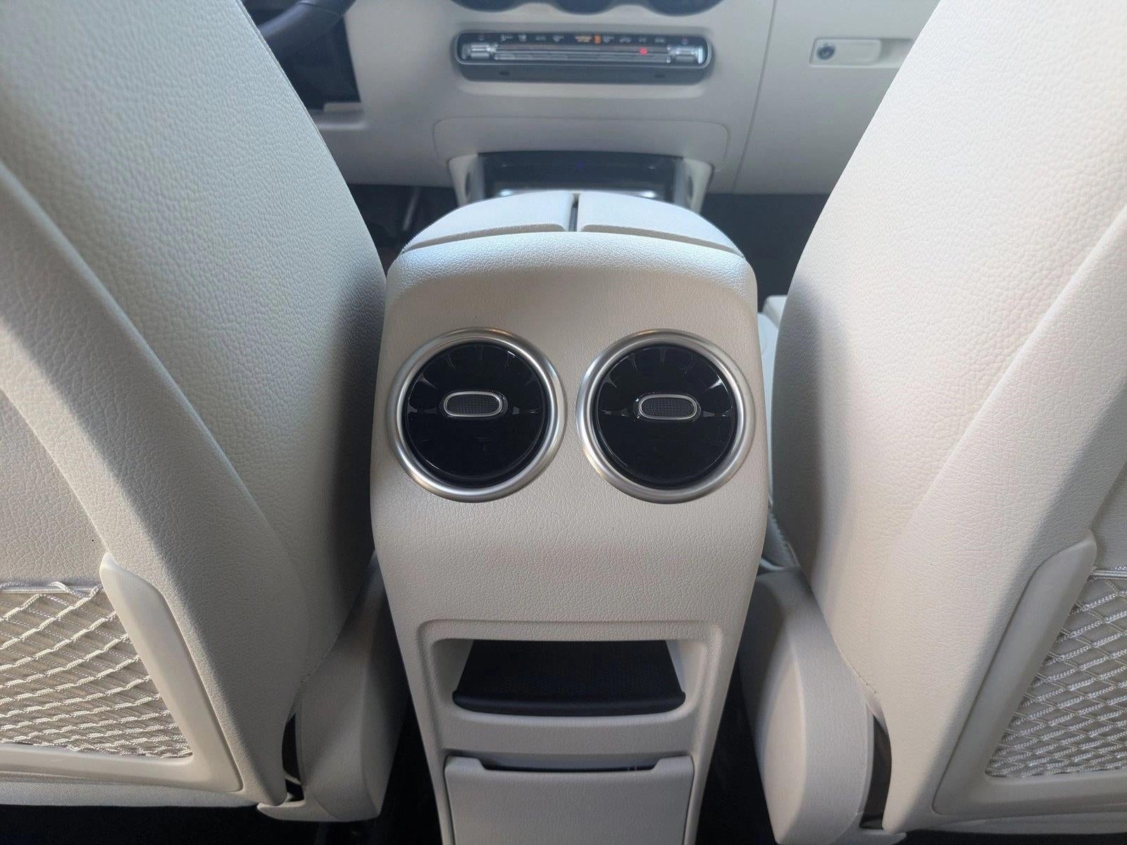 2025 Mercedes-Benz GLB GLB 250 SUV