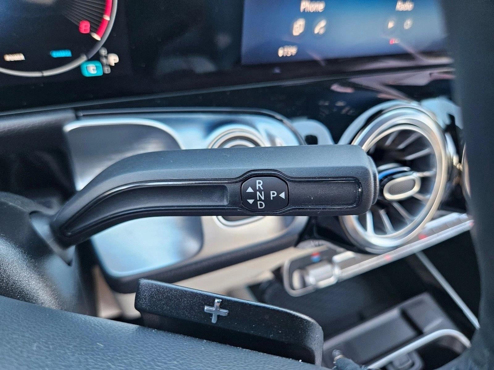 2025 Mercedes-Benz GLB GLB 250 SUV