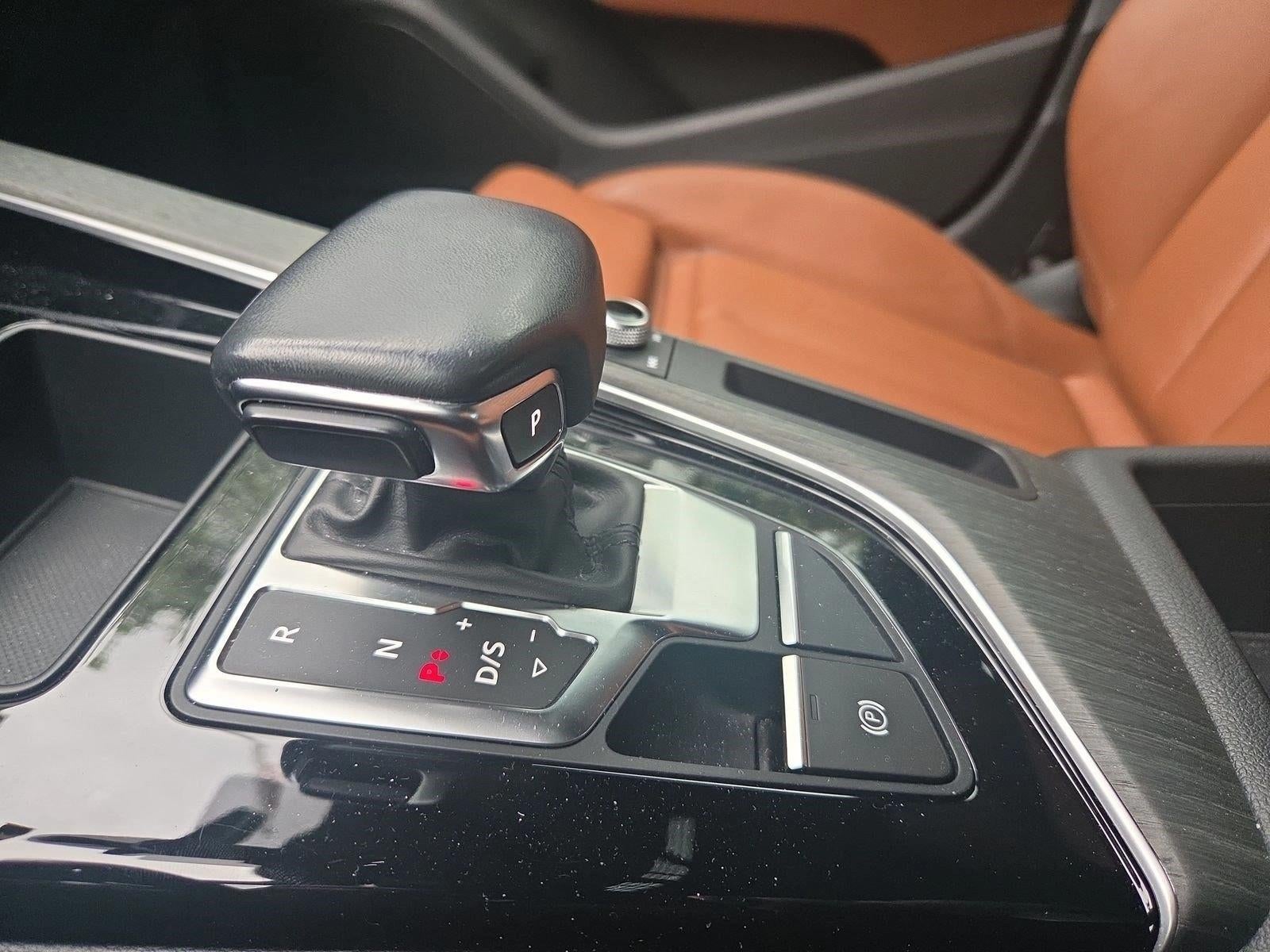 2024 Audi A4 Sedan S line Premium 45 TFSI quattro