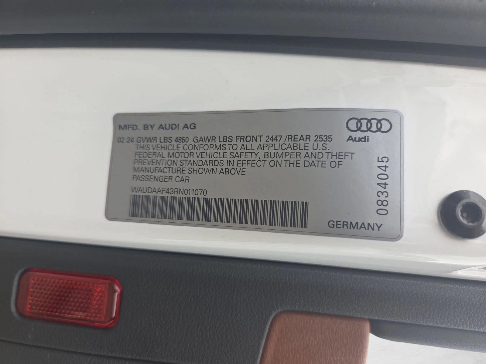 2024 Audi A4 Sedan S line Premium 45 TFSI quattro