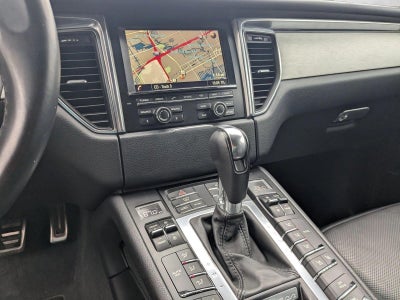 2016 Porsche Macan AWD 4dr Turbo