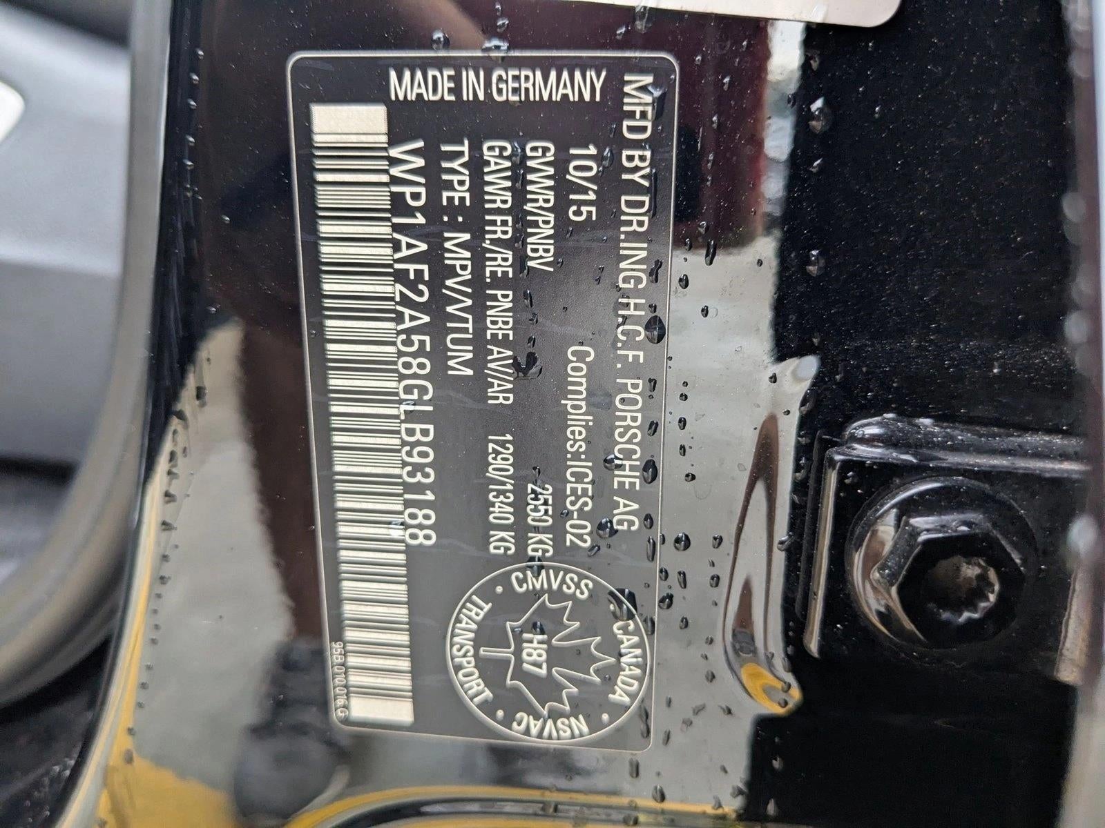 2016 Porsche Macan AWD 4dr Turbo