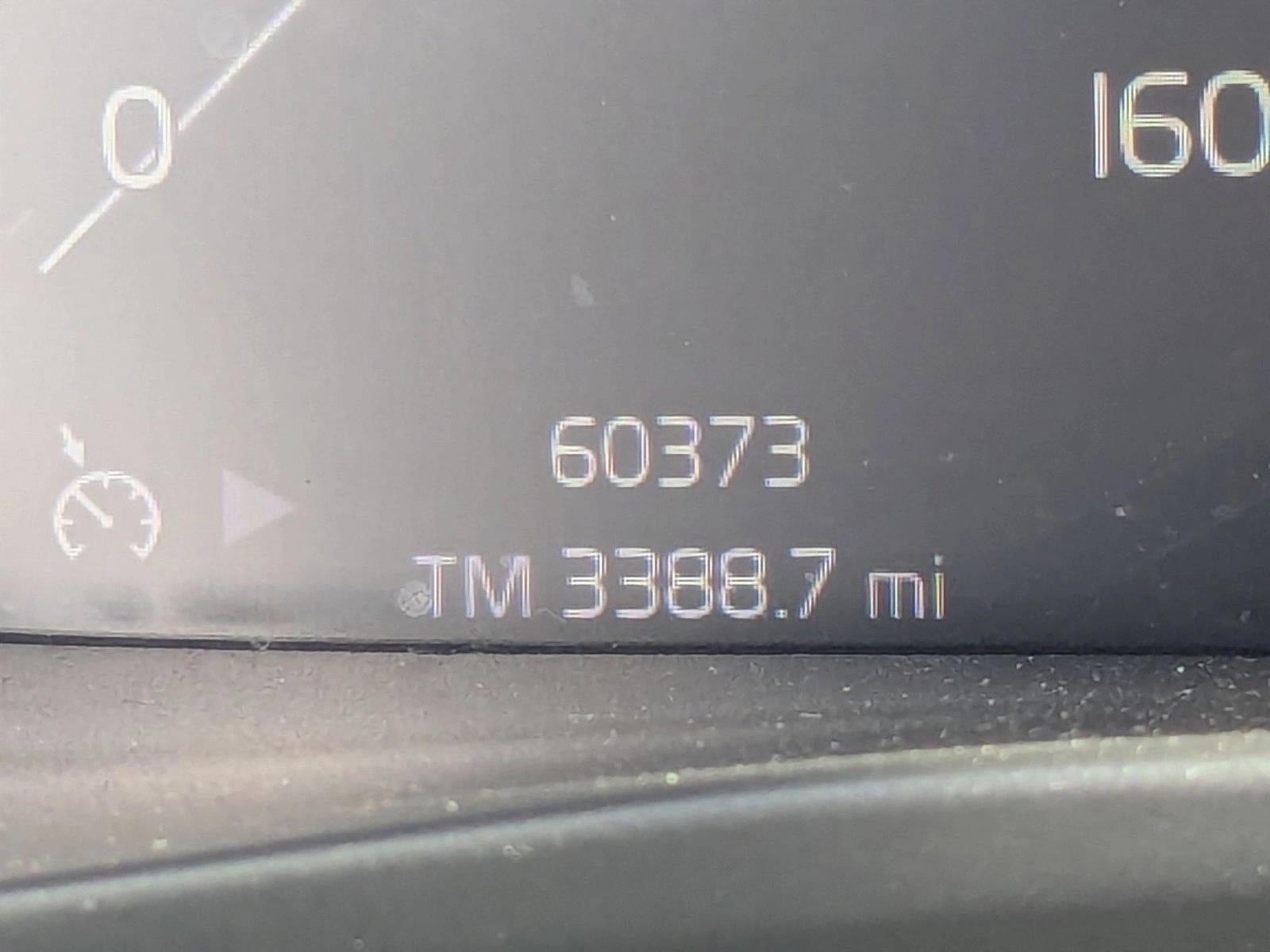 2020 Volvo XC40 T5 AWD Inscription