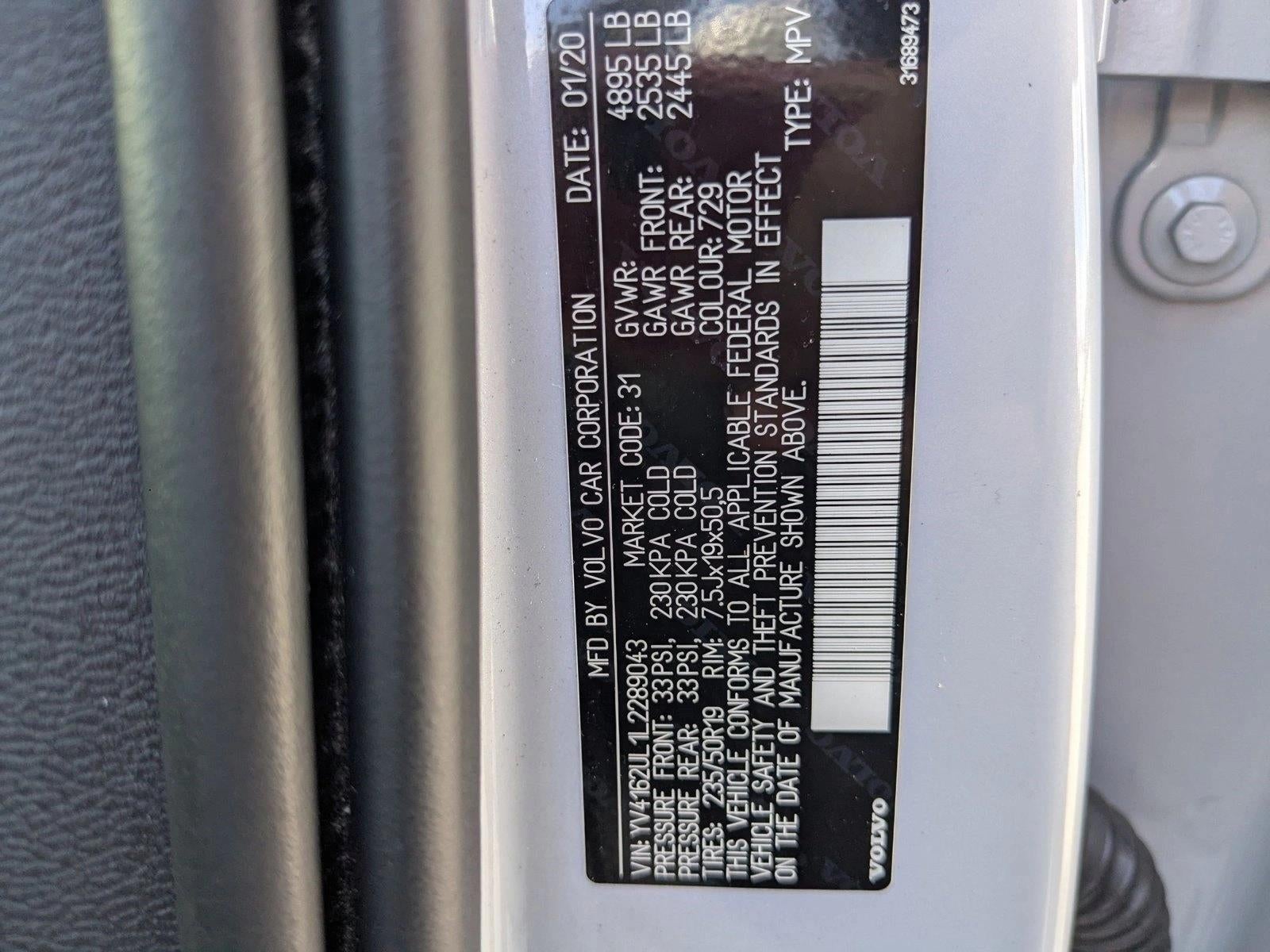 2020 Volvo XC40 T5 AWD Inscription