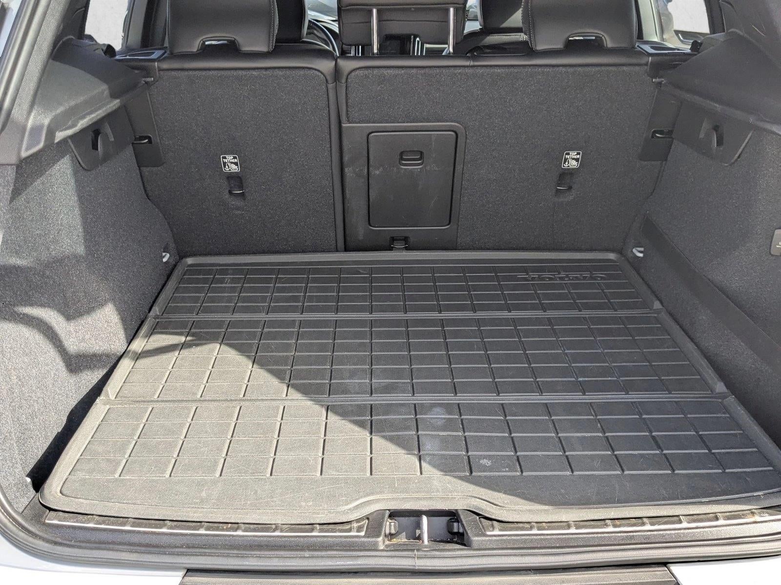 2020 Volvo XC40 T5 AWD Inscription