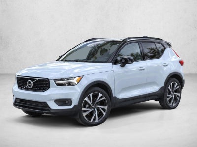 2021 Volvo XC40 T5 AWD R-Design