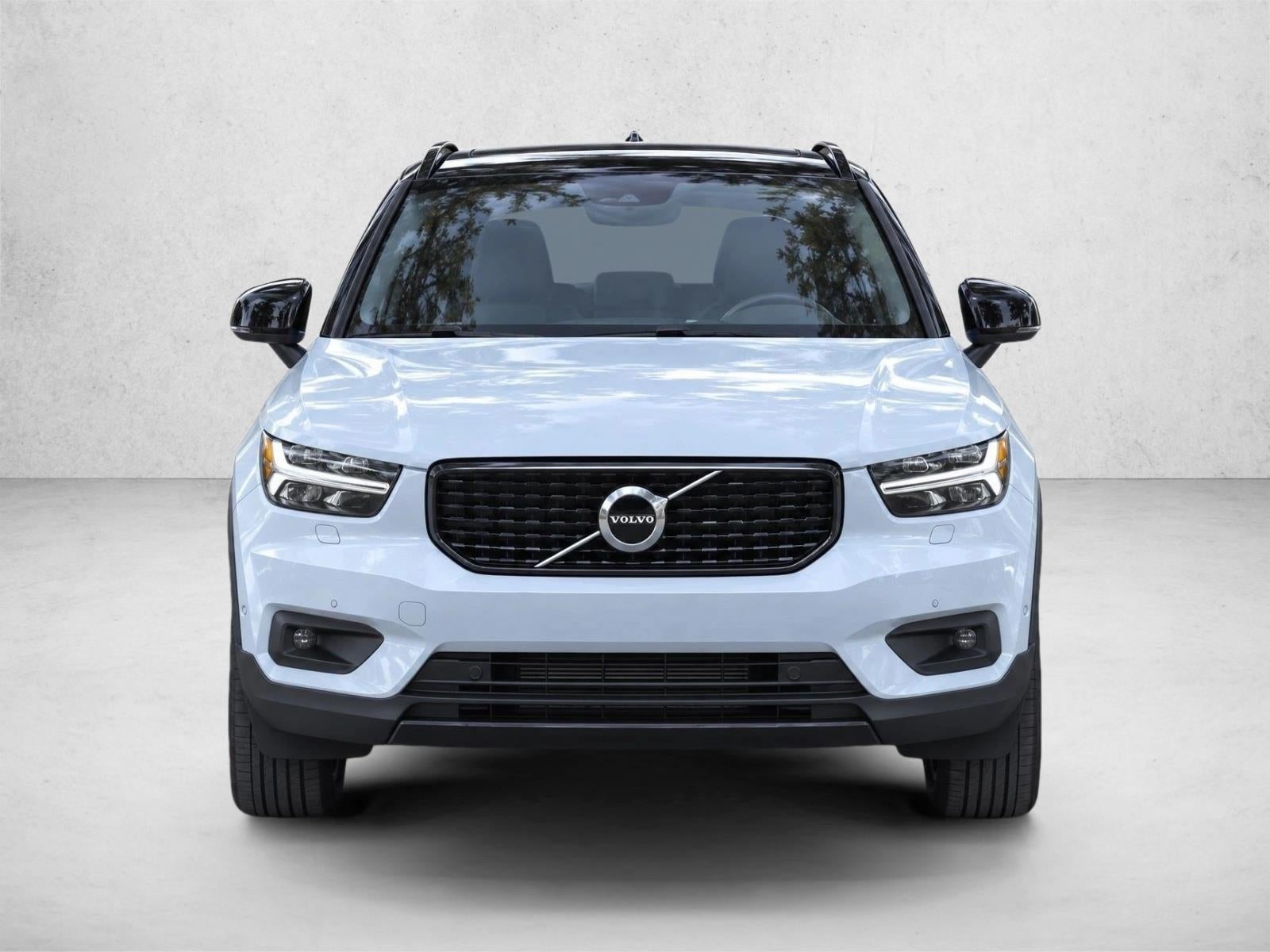 2021 Volvo XC40 T5 AWD R-Design