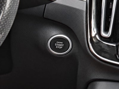 2021 Volvo XC40 T5 AWD R-Design