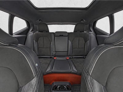 2021 Volvo XC40 T5 AWD R-Design