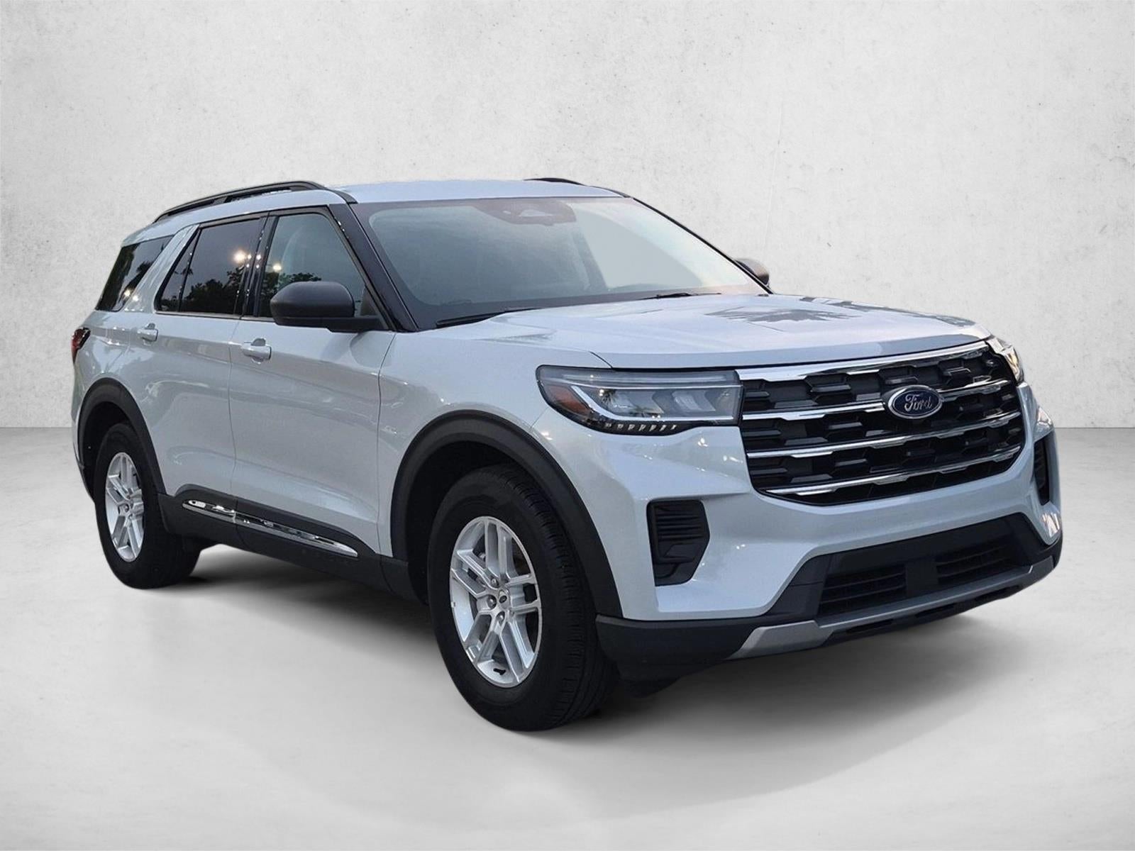 2025 Ford Explorer Active RWD