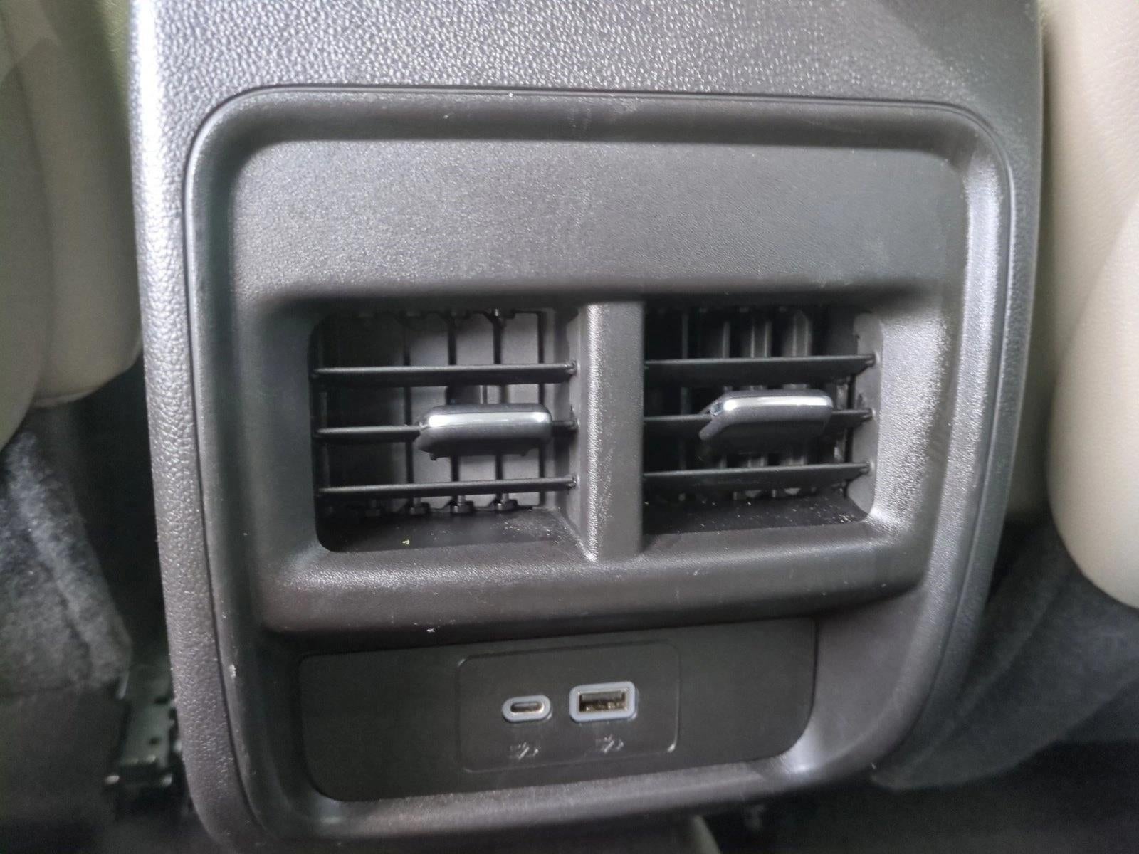 2022 Cadillac XT4 FWD 4dr Luxury