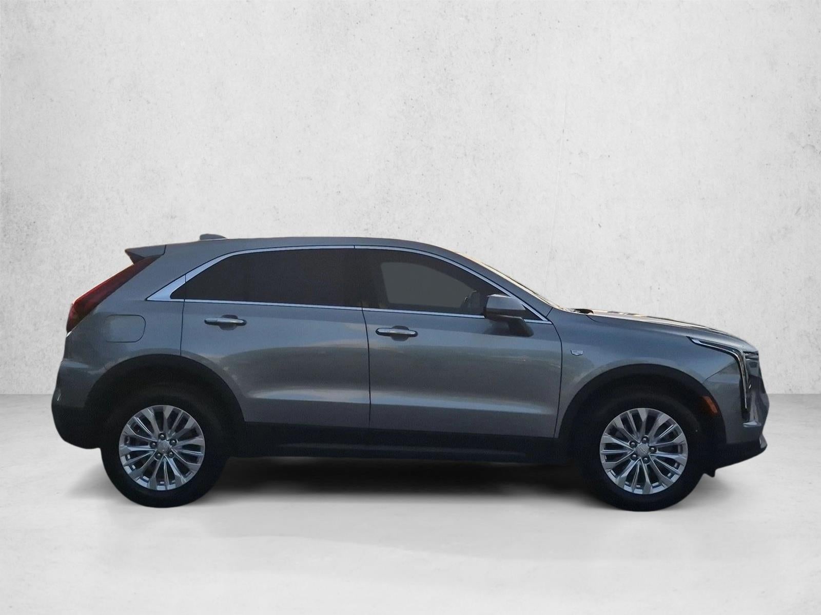 2024 Cadillac XT4 FWD 4dr Luxury