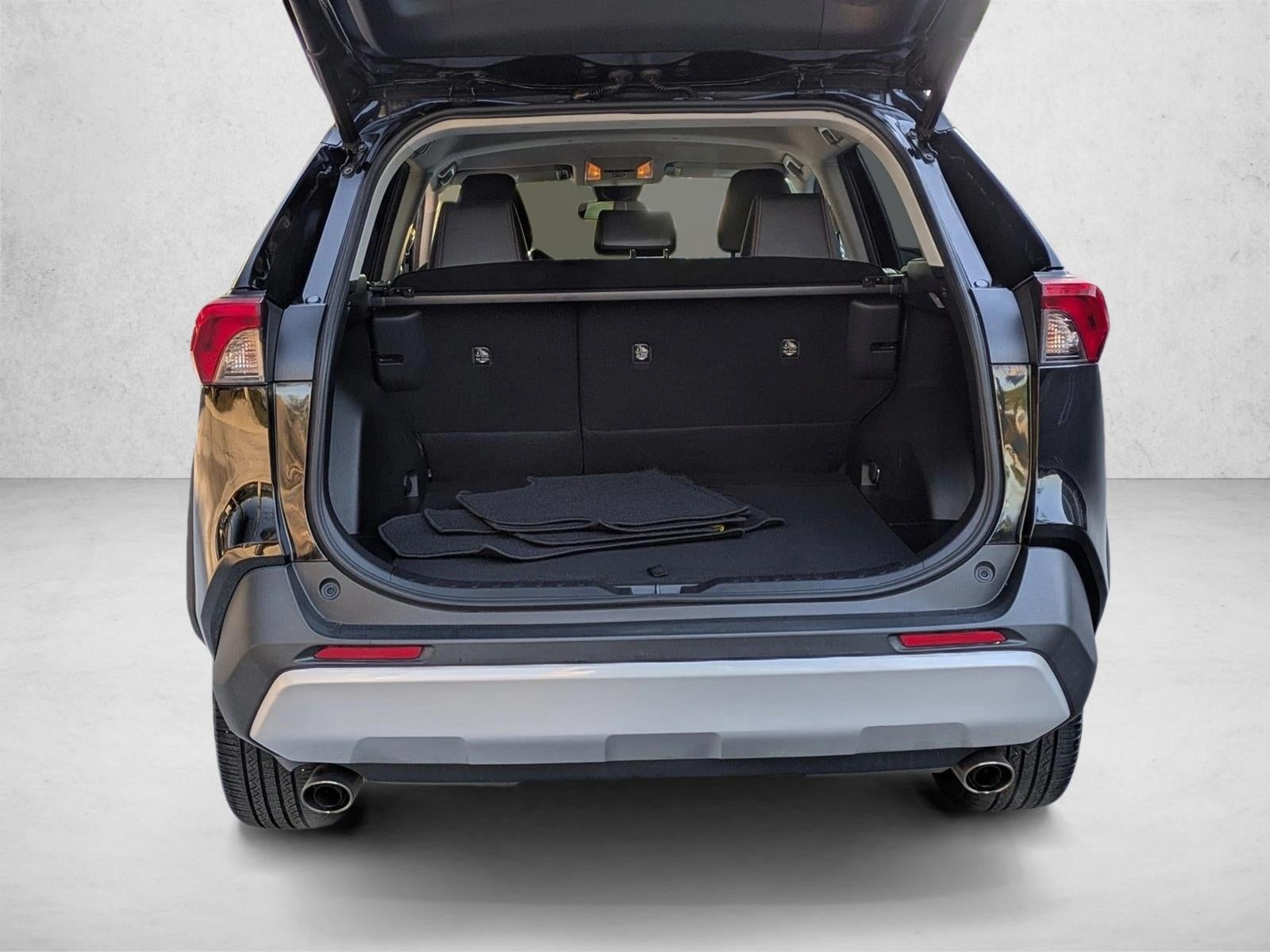 2019 Toyota RAV4 Adventure AWD (Natl)