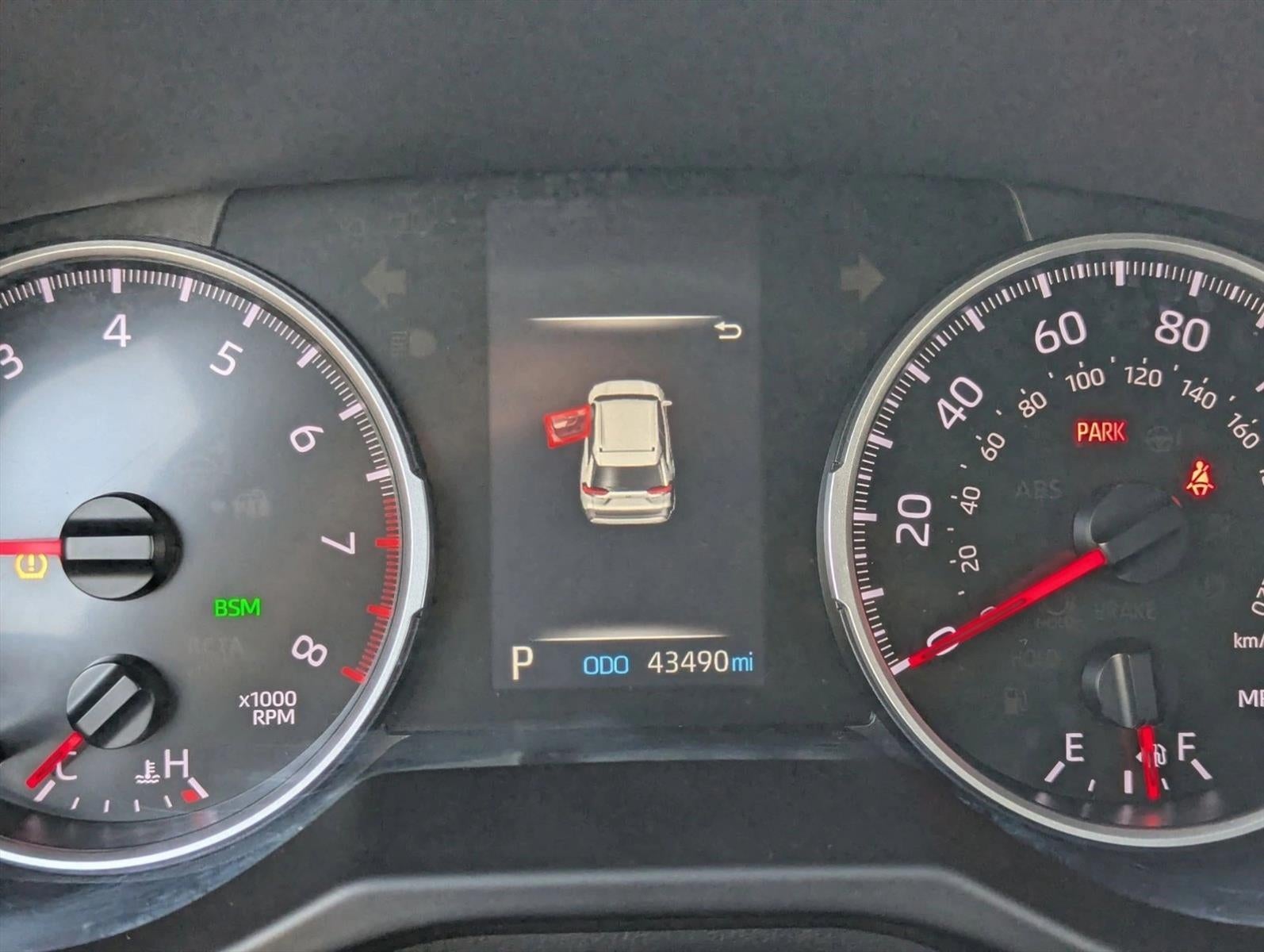 2022 Toyota RAV4 XLE FWD (GS)