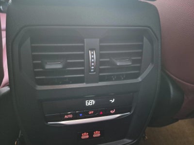 2023 BMW 330i Sedan