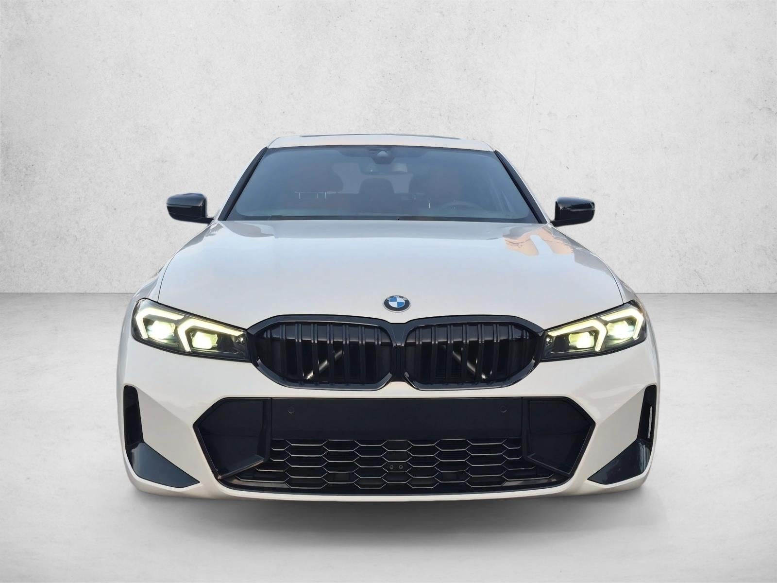 2023 BMW 330i Sedan