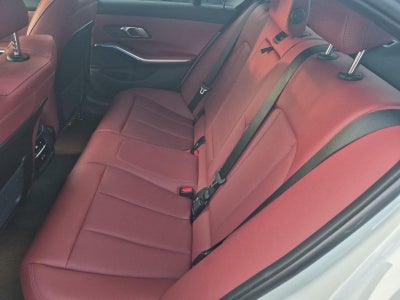 2023 BMW 330i Sedan