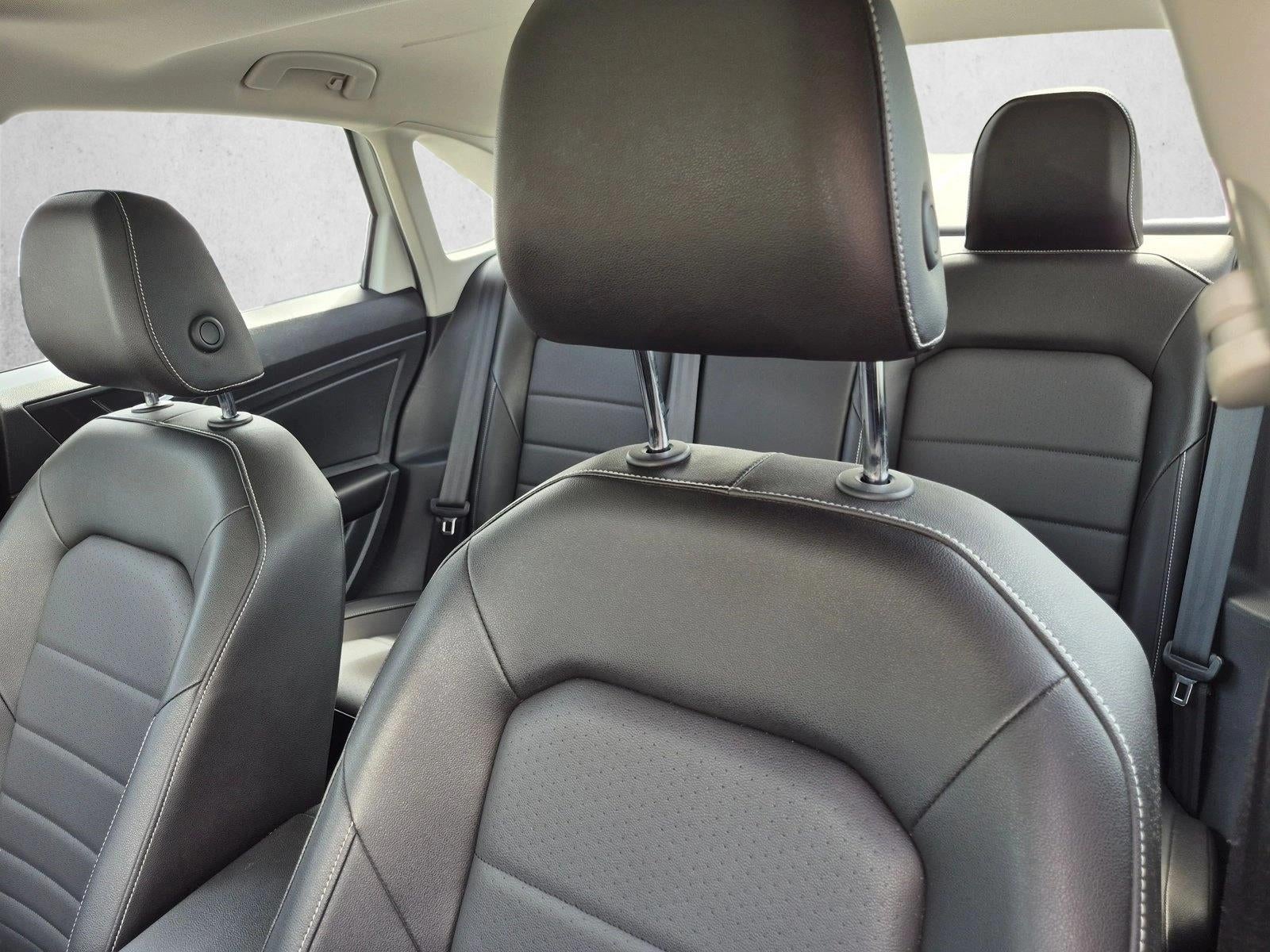 2023 Volkswagen Jetta SE Auto
