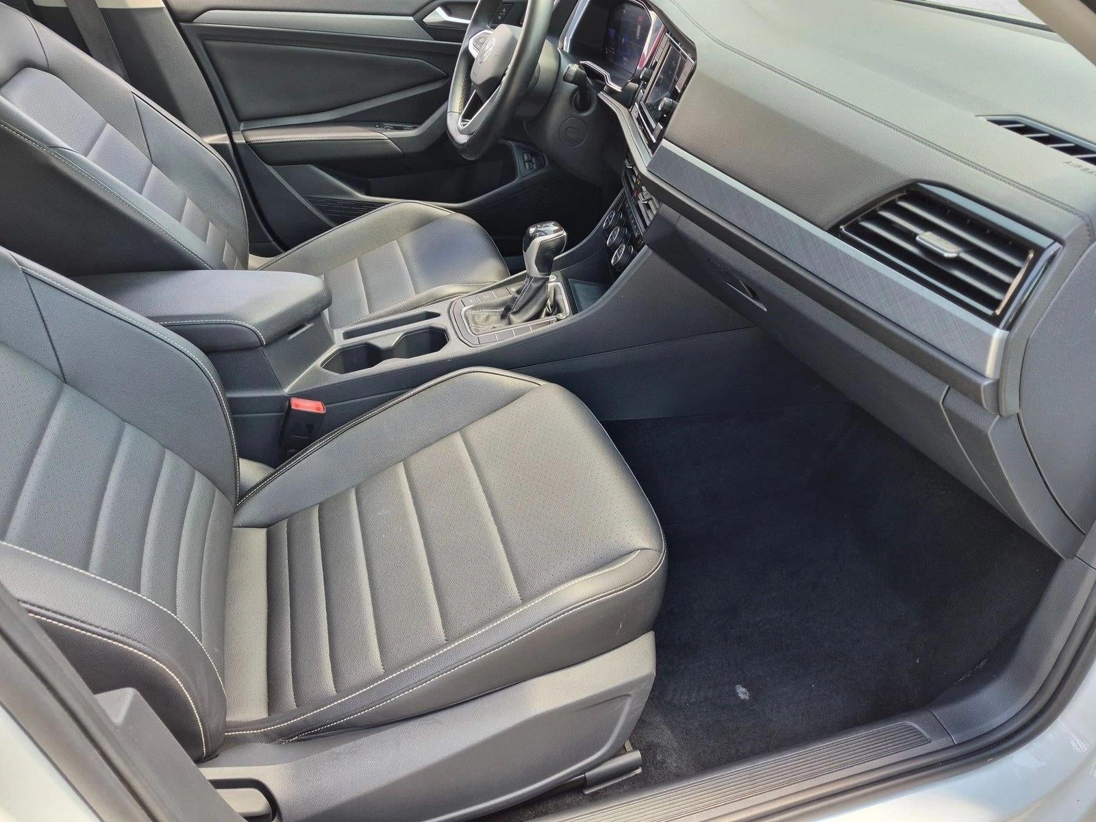 2023 Volkswagen Jetta SE Auto