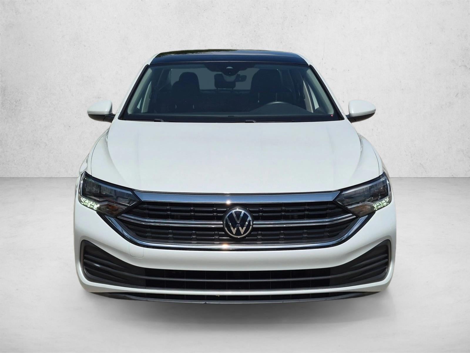 2023 Volkswagen Jetta SE Auto