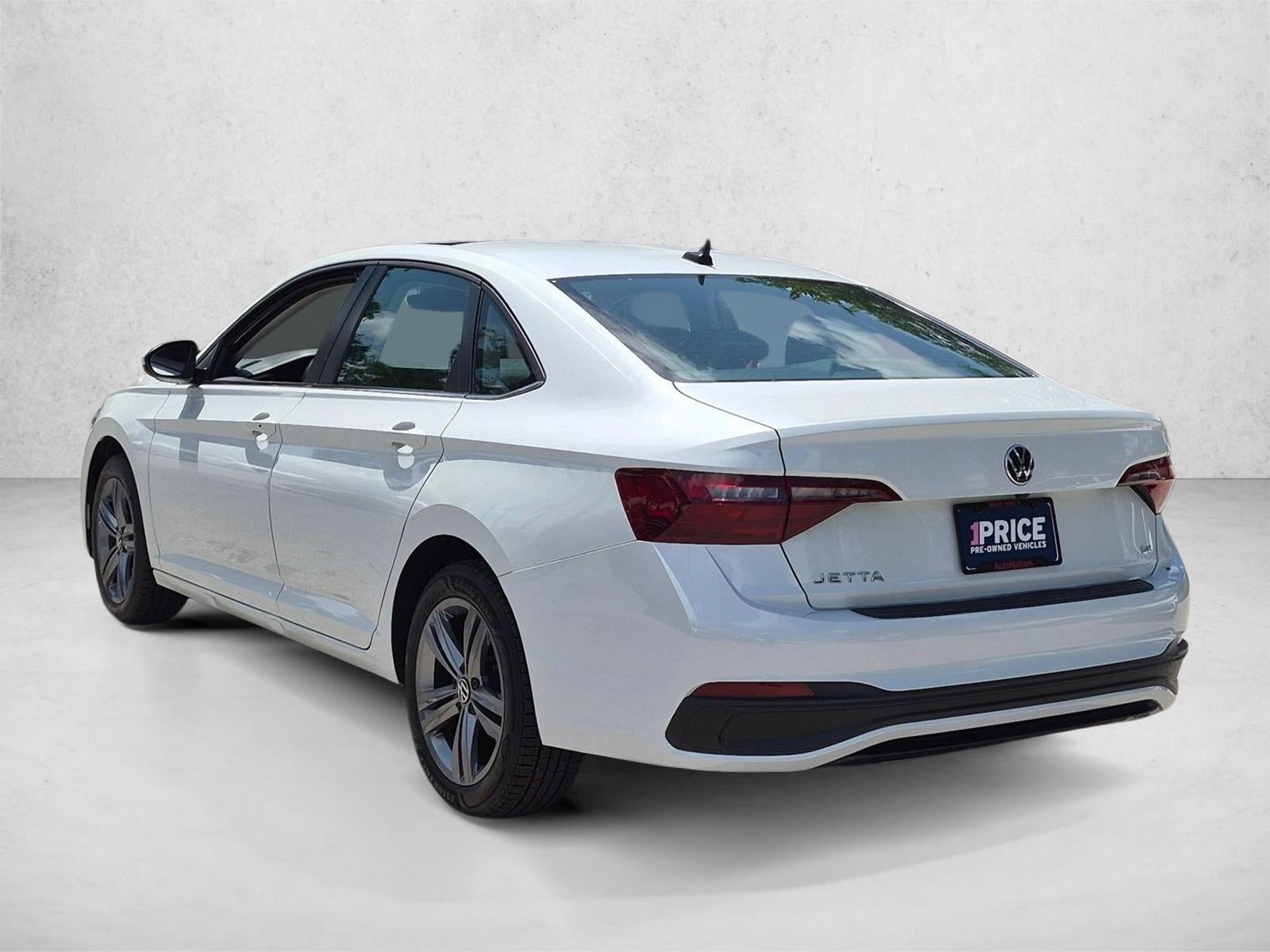2023 Volkswagen Jetta SE Auto