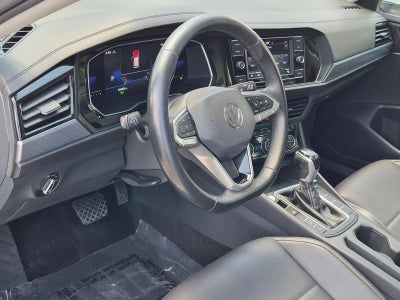 2023 Volkswagen Jetta SE Auto