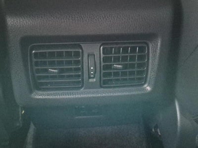 2025 Toyota Camry SE (Natl)