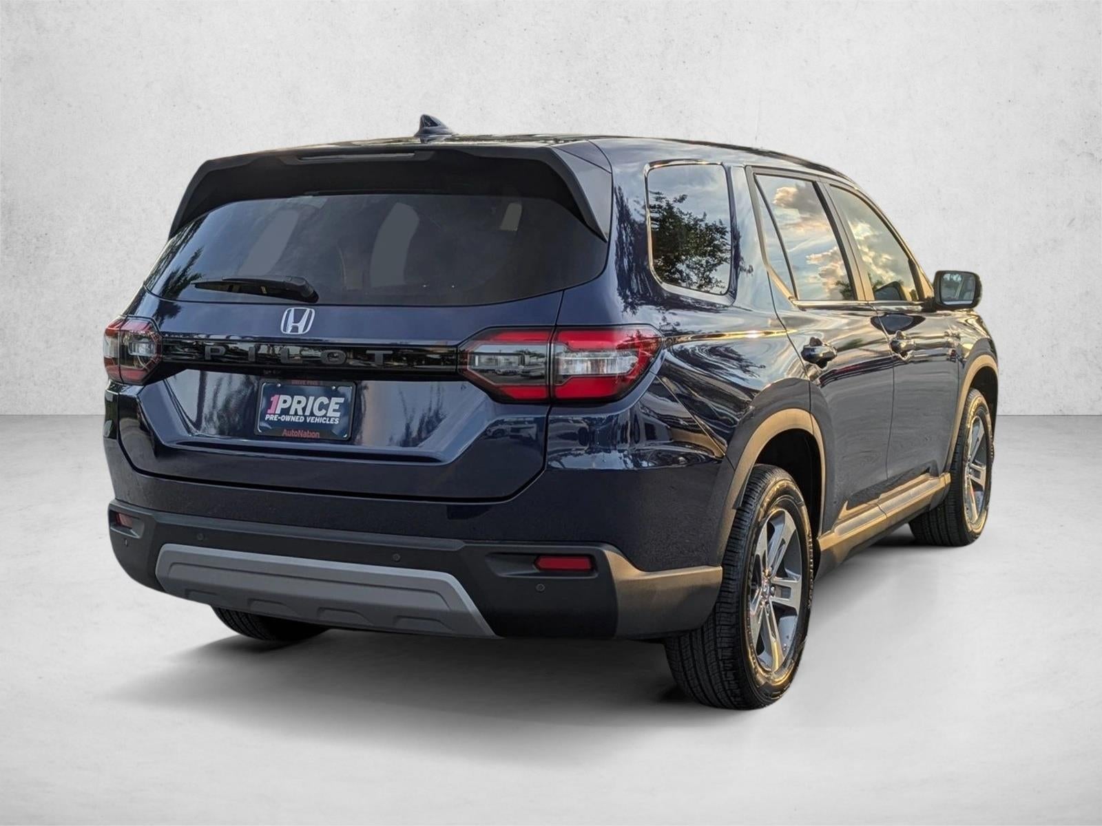 2023 Honda Pilot EX-L 8 Passenger 2WD