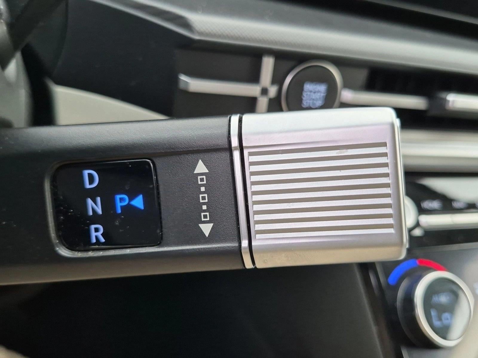 2025 Hyundai SANTA FE SEL FWD