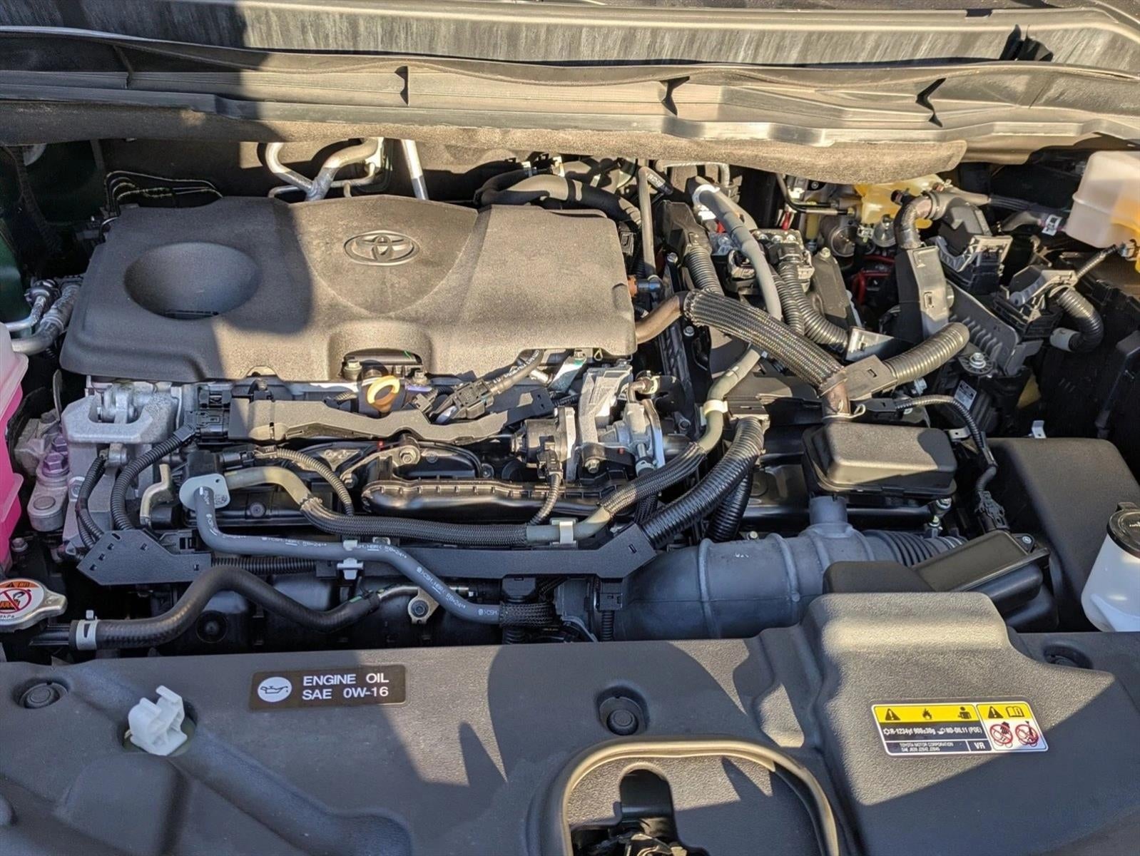 2021 Toyota Sienna XLE FWD 8-Passenger (Natl)