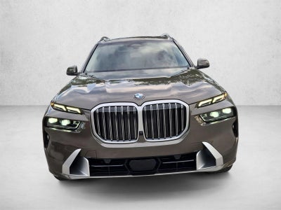 2026 BMW X7 xDrive40i Sports Activity Vehicle