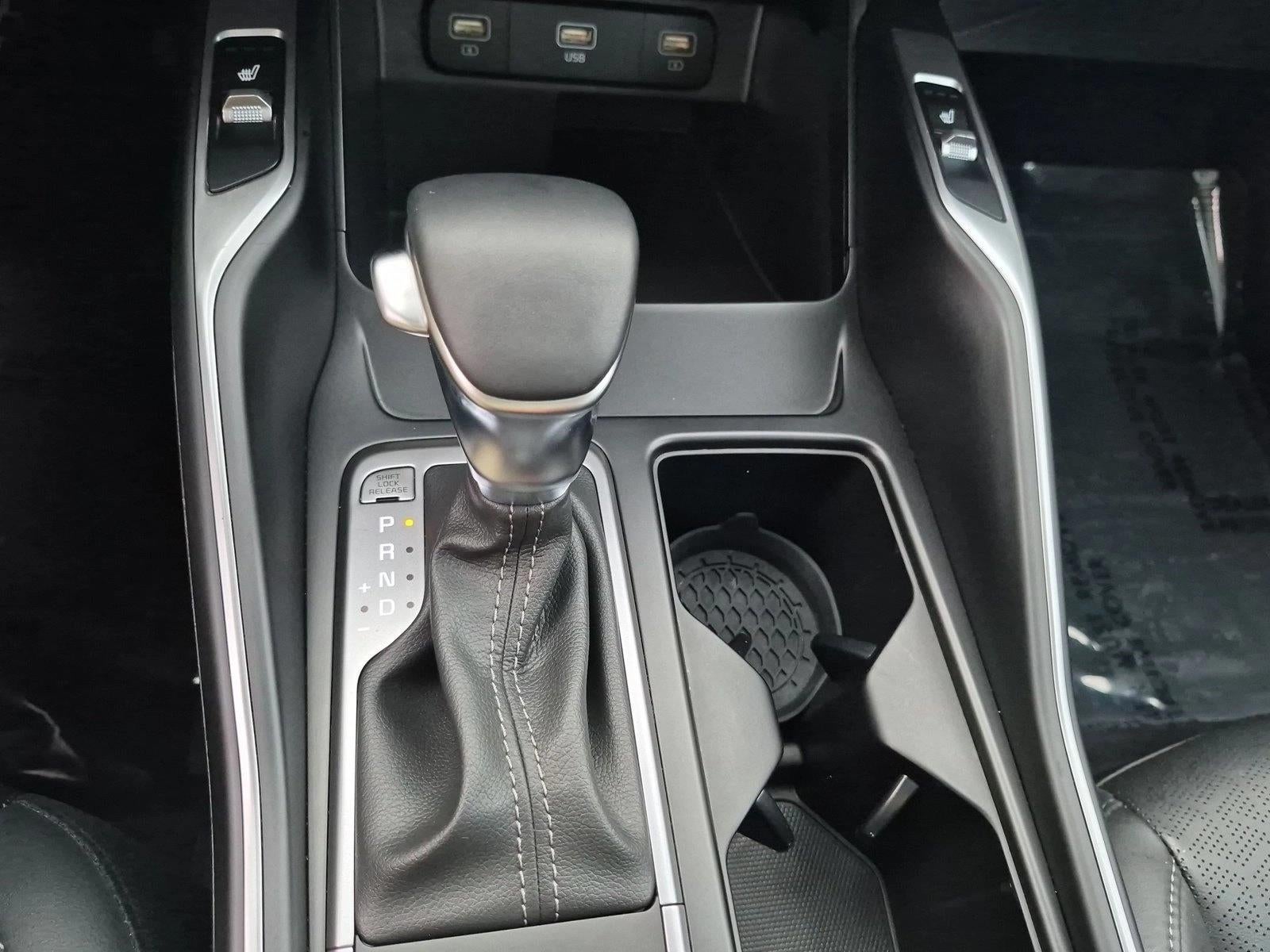 2022 Kia Sorento S FWD