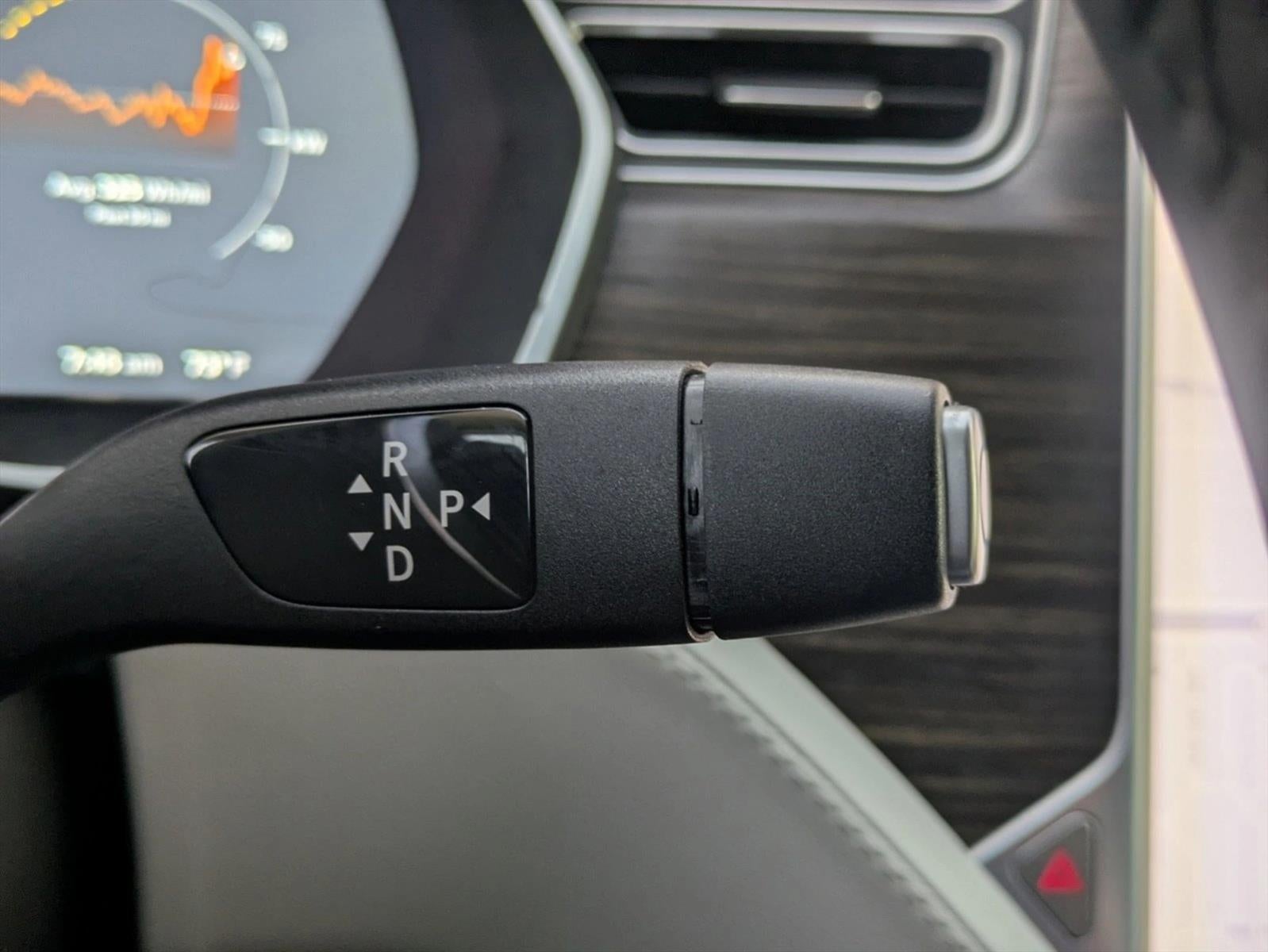 2015 Tesla Model S 4dr Sdn AWD 85D