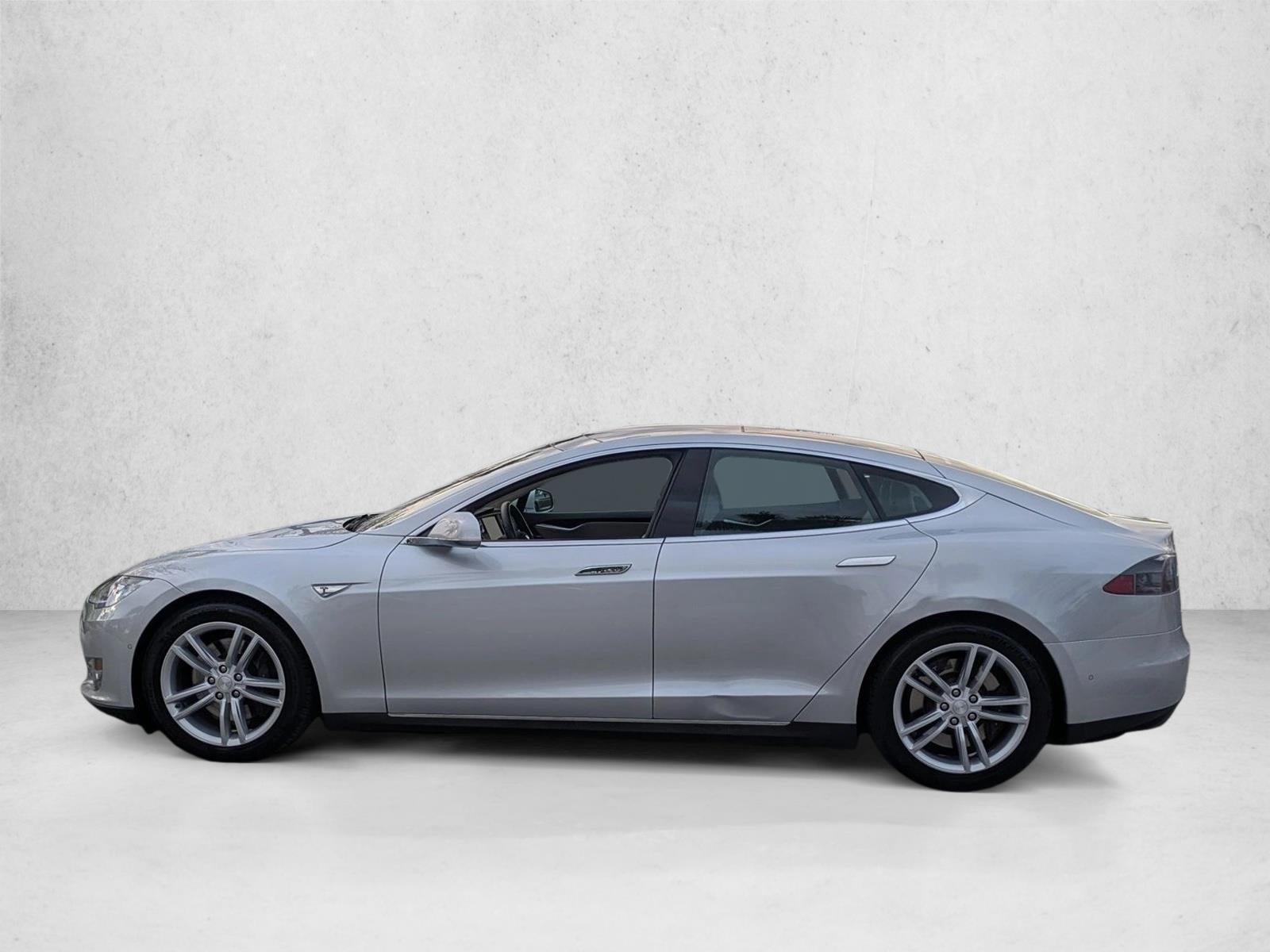2015 Tesla Model S 4dr Sdn AWD 85D