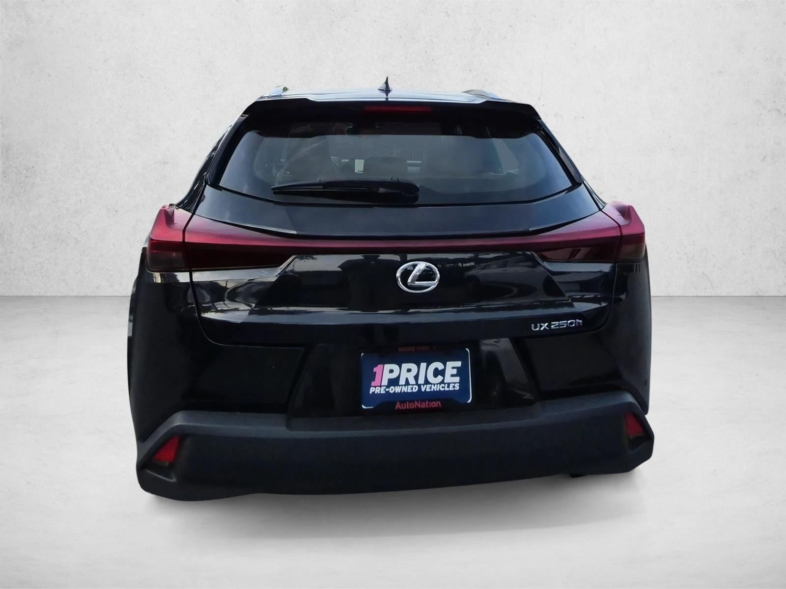 2024 Lexus UX 250h Premium FWD