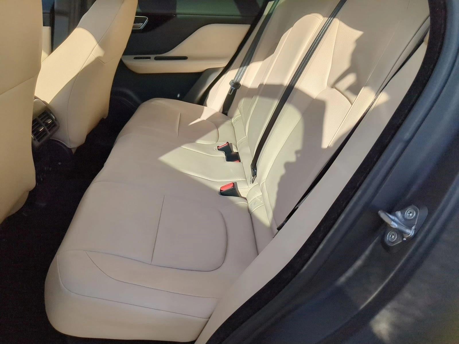 2018 Jaguar F-PACE 35t Premium AWD