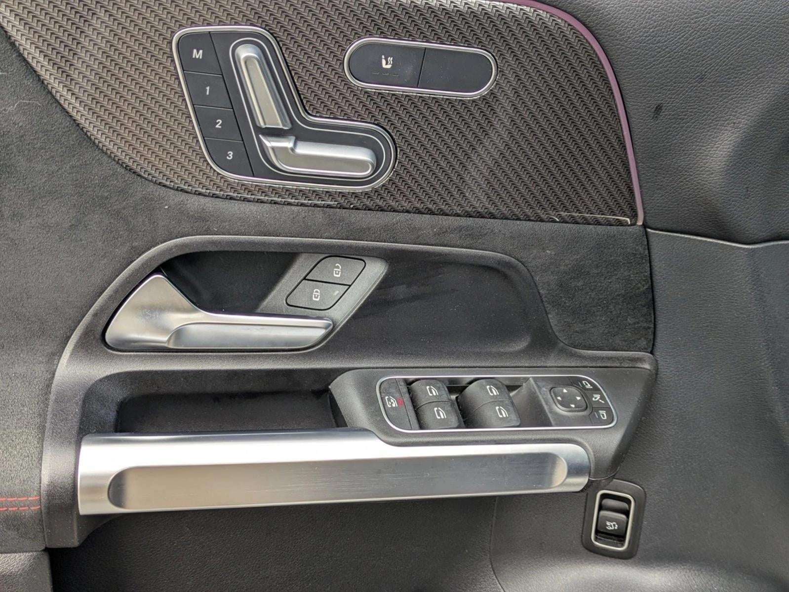 2023 Mercedes-Benz GLB GLB 250 SUV