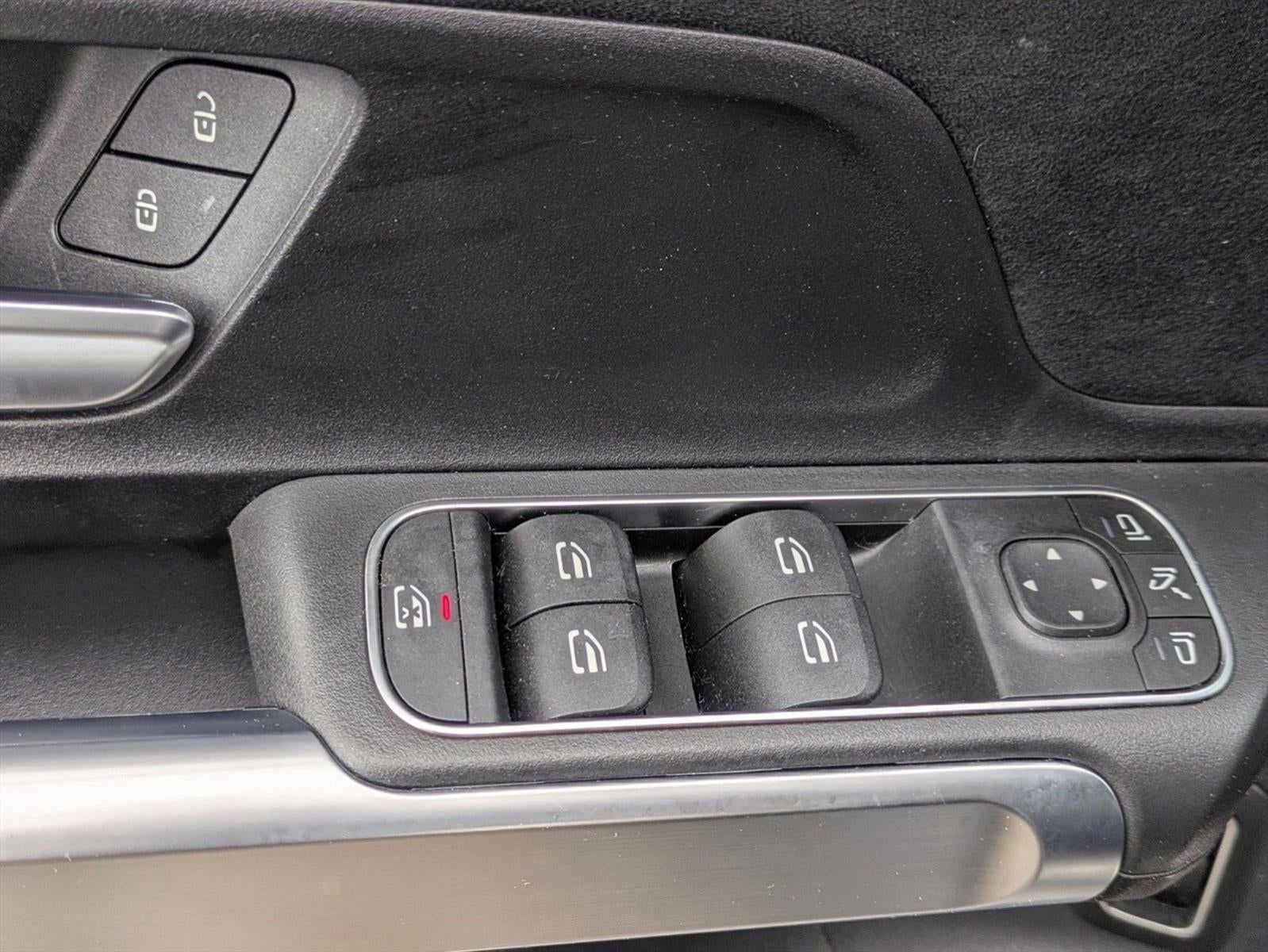 2023 Mercedes-Benz GLB GLB 250 SUV