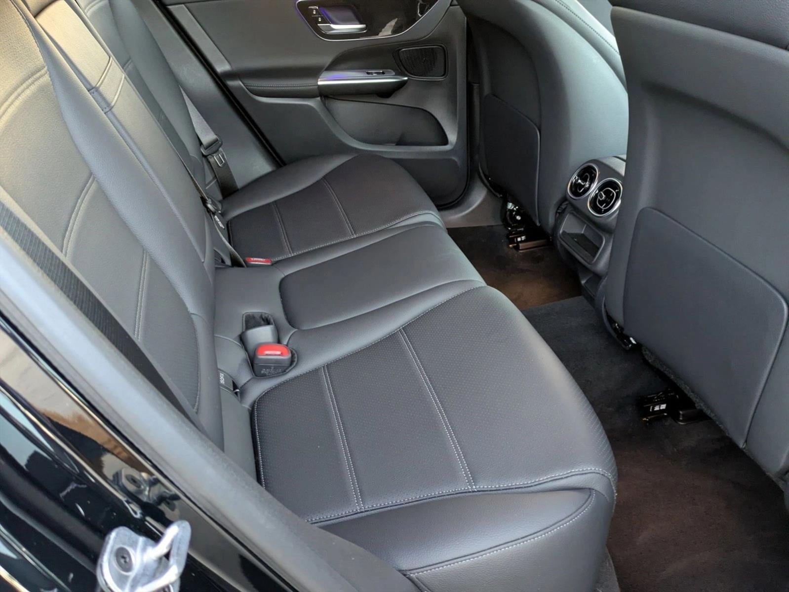 2026 Mercedes-Benz GLC GLC 300 SUV