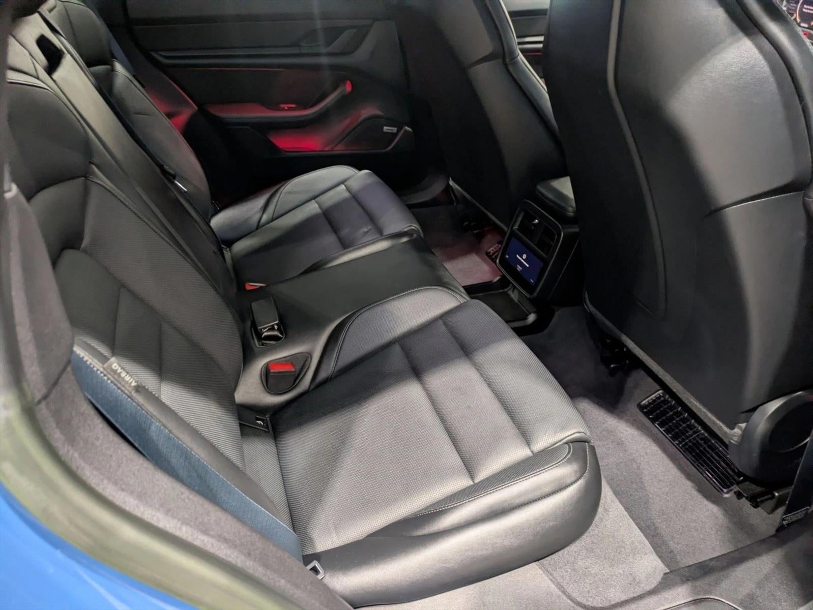2022 Porsche Taycan 4 Cross Turismo AWD