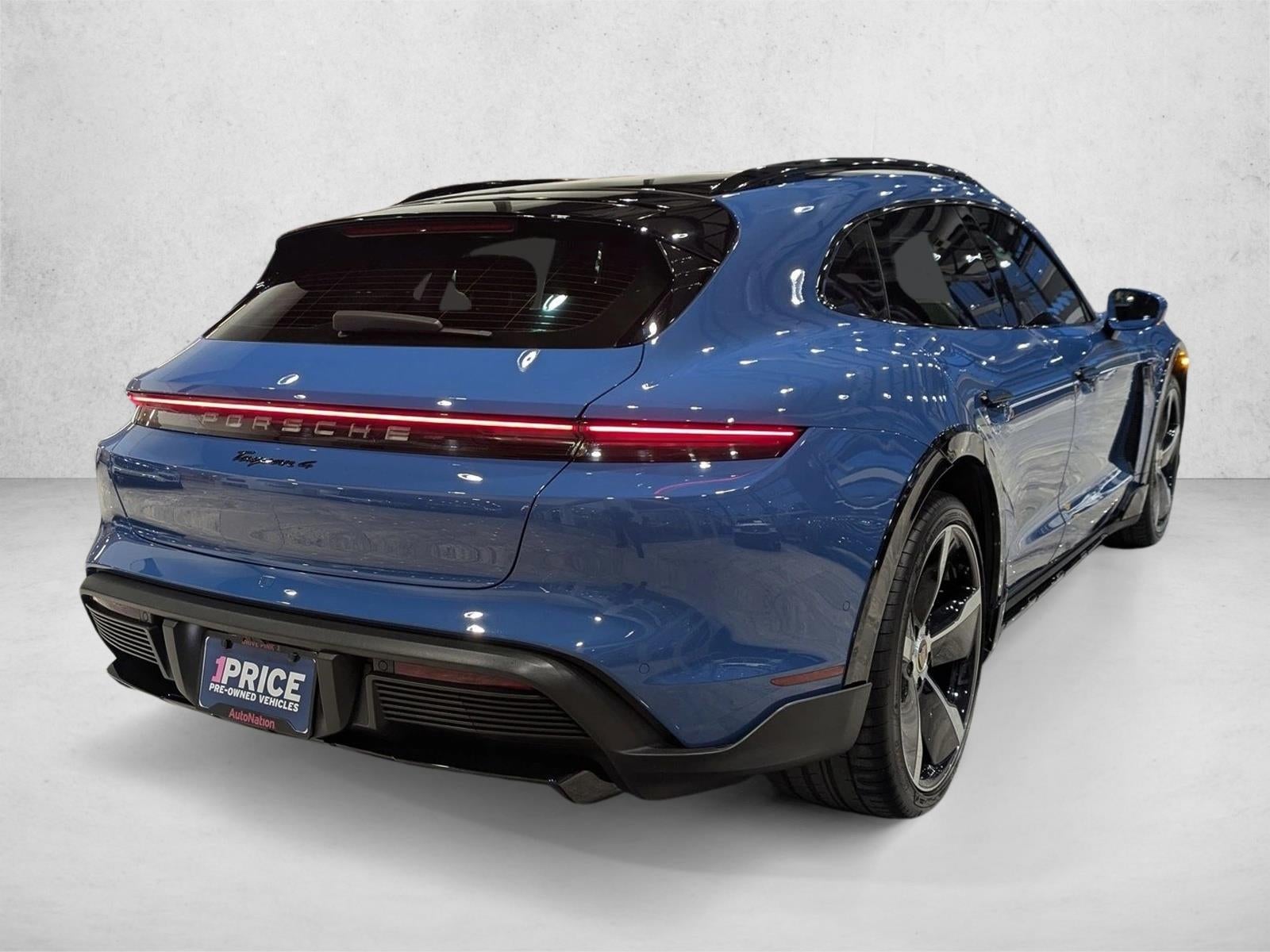 2022 Porsche Taycan 4 Cross Turismo AWD