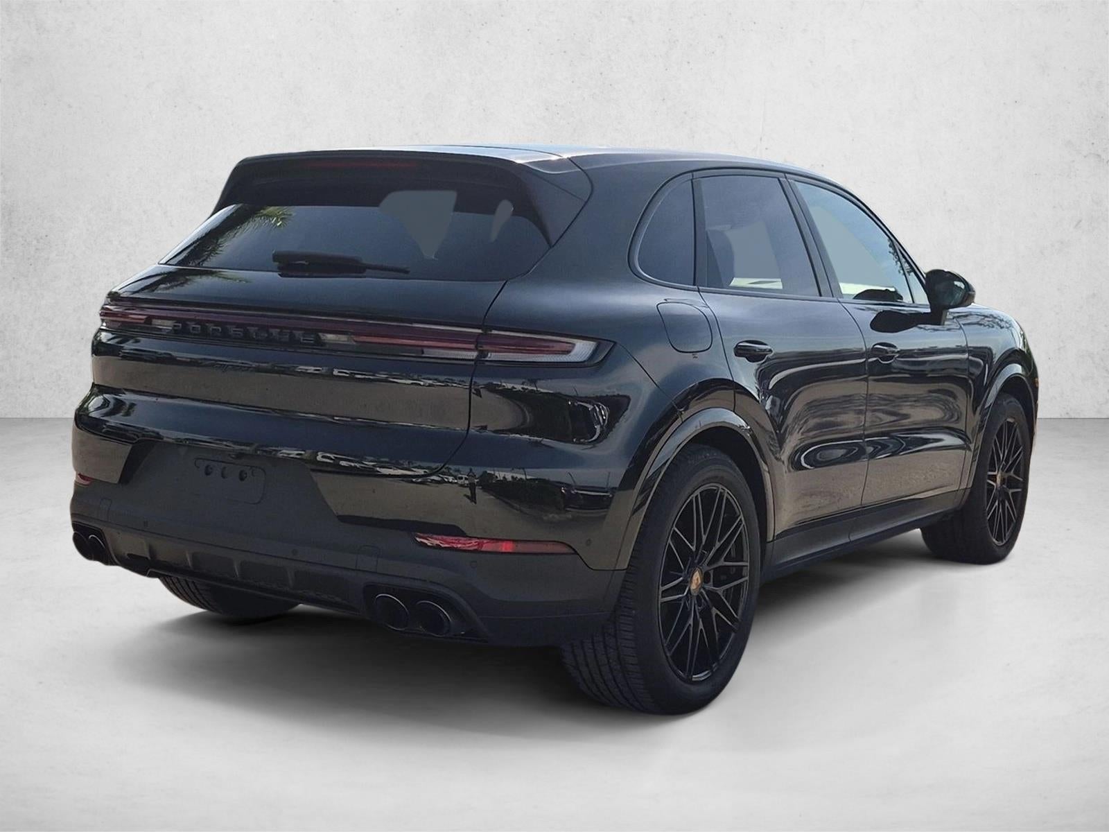 2024 Porsche Cayenne AWD