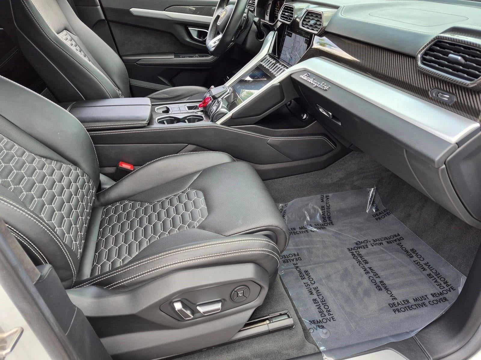 2022 Lamborghini Urus AWD