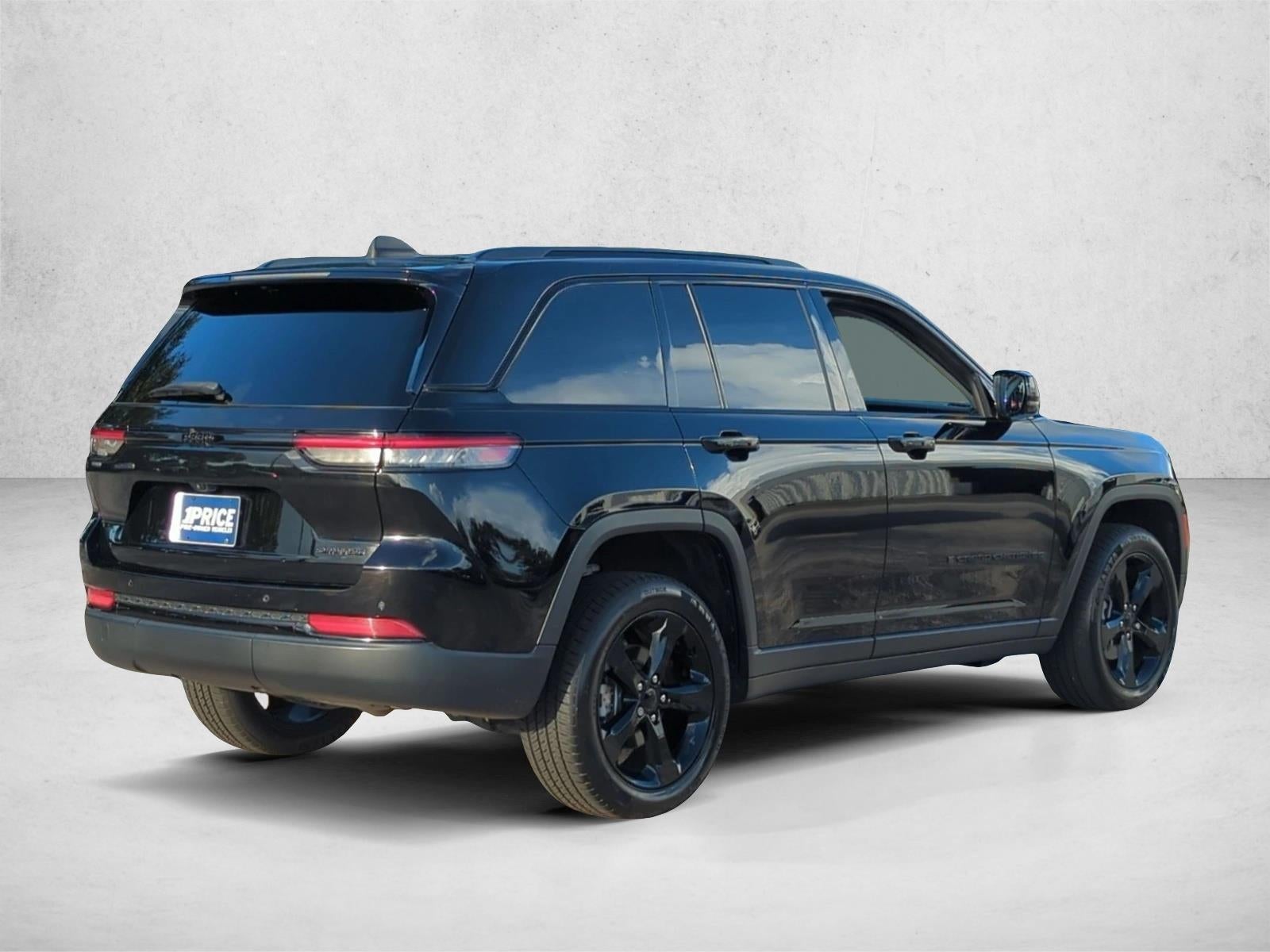 2023 Jeep Grand Cherokee Limited 4x2