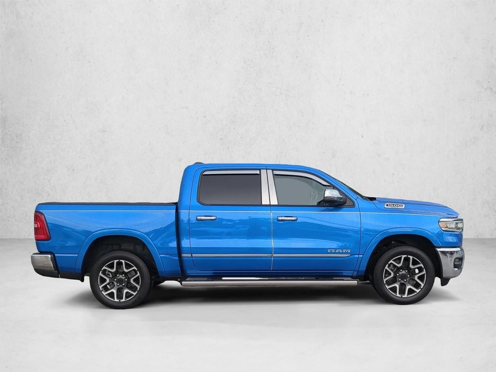2025 RAM 1500 Laramie 4x4 Crew Cab 5'7" Box