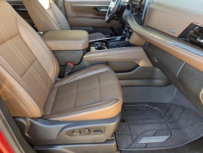 2025 Chevrolet Suburban 4WD High Country