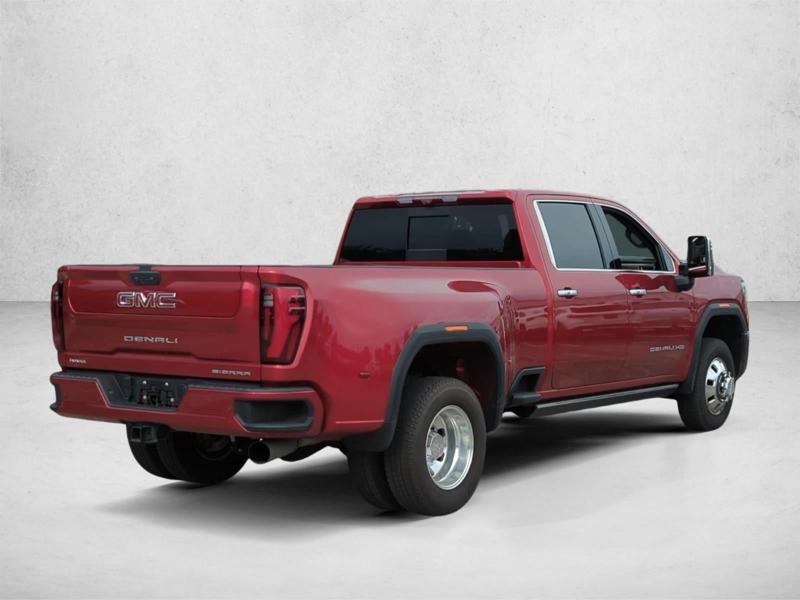 2024 GMC Sierra 3500HD Crew Cab Long Box 4-Wheel Drive Denali