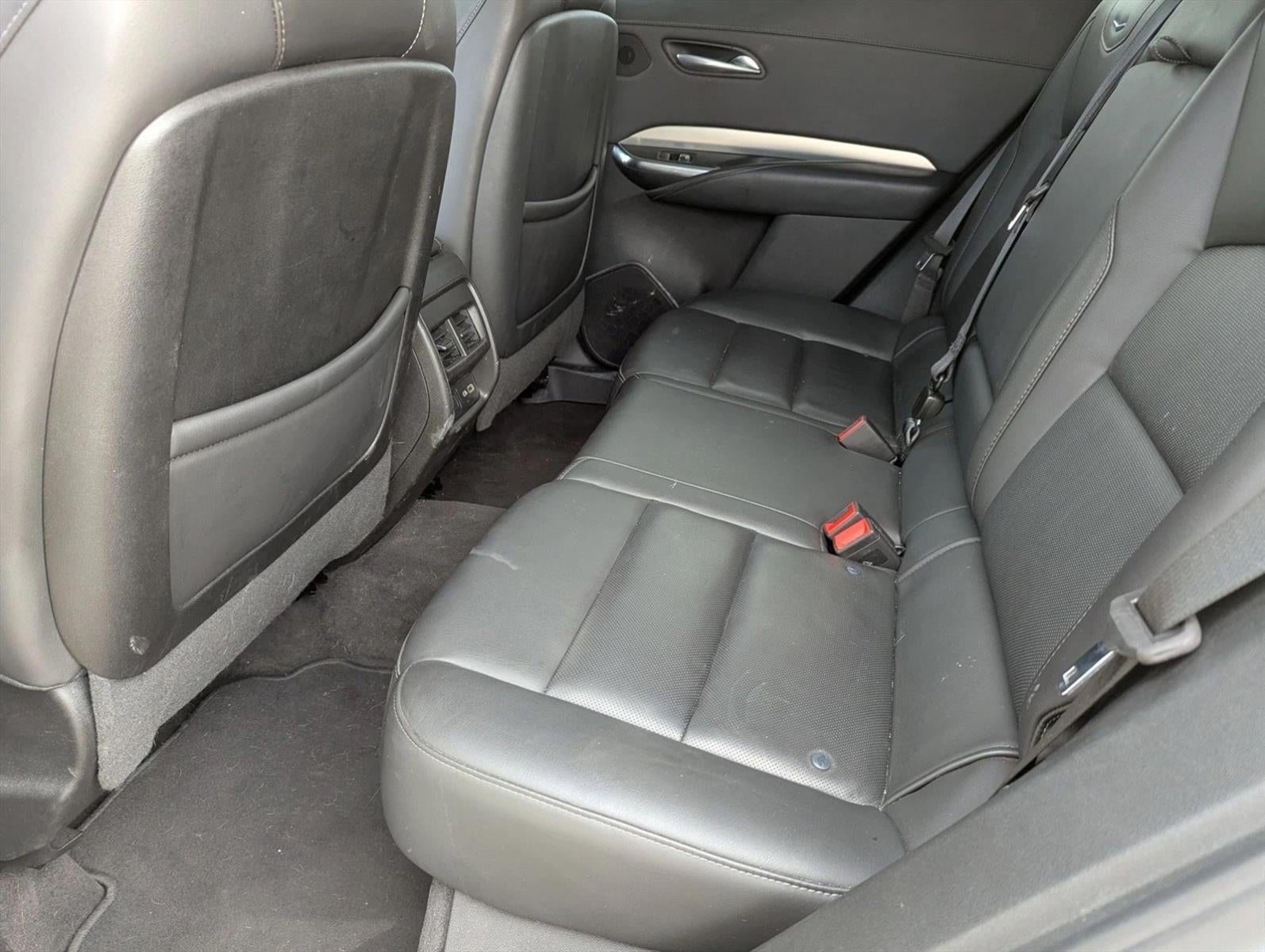 2023 Cadillac XT4 AWD 4dr Premium Luxury